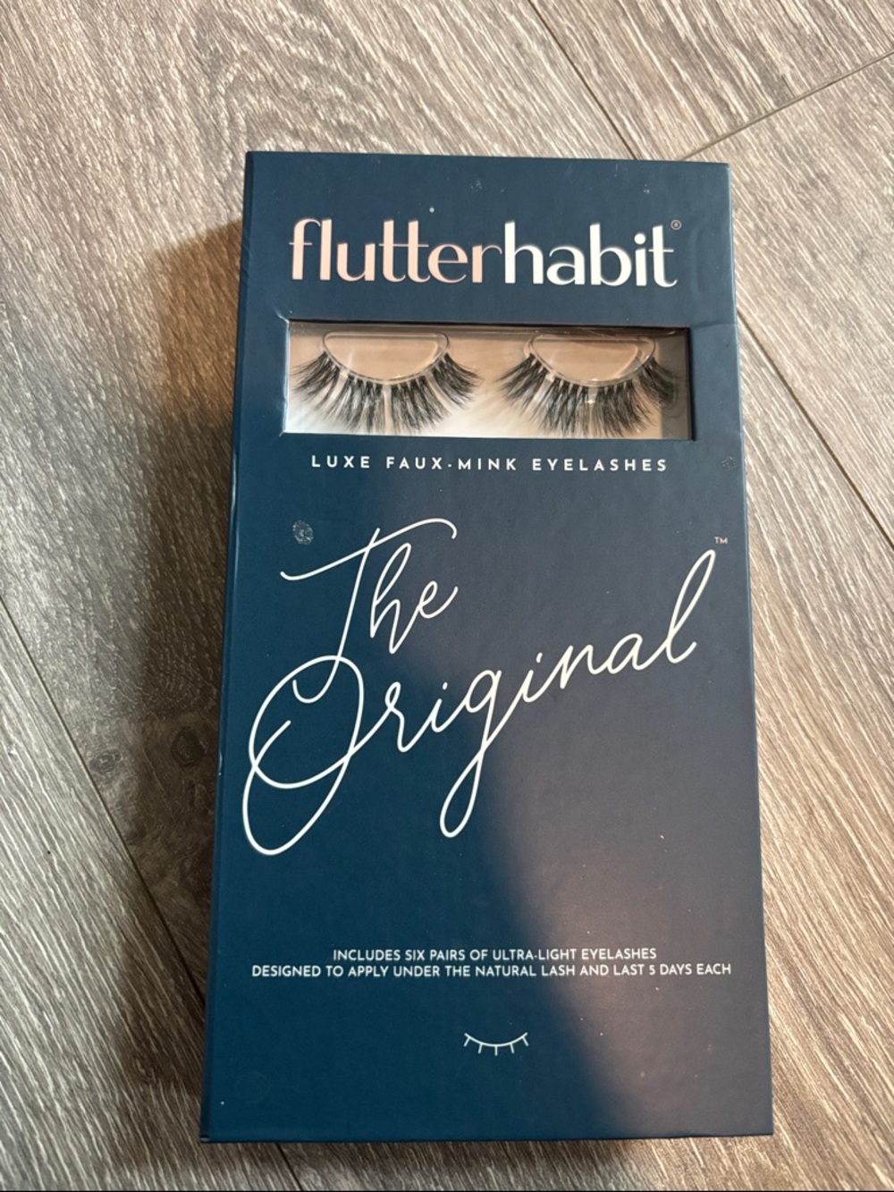 Flutter Habit brand new THE ORIGINAL lashes - Picture 2 of 2
